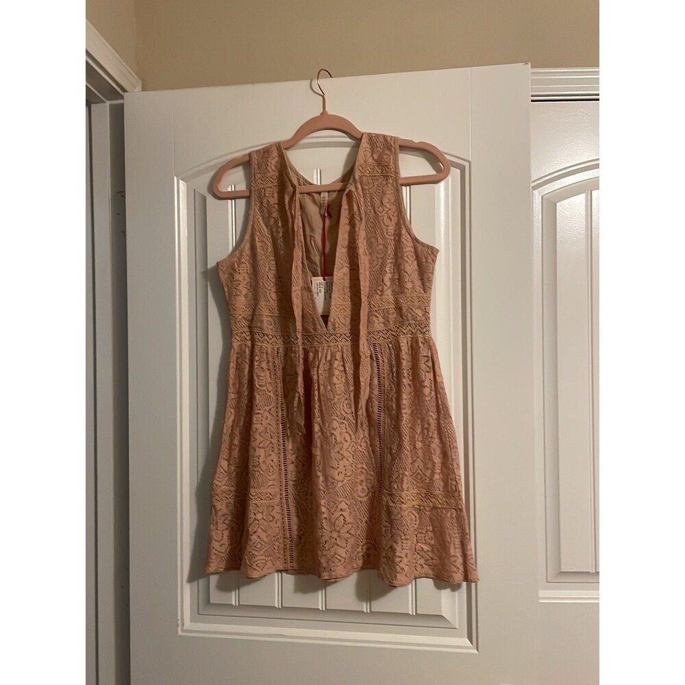 Raga lace dress size Small